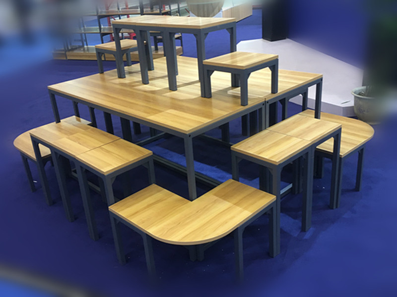 打架门后,英格兰球迷狂嘘戈麦斯!斯特林:我很难受【008pg国际版官网入口】(图3) 008pg国际版官网入口